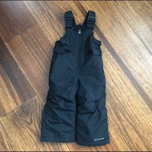Columbia 2T Snow Bibs ❄️